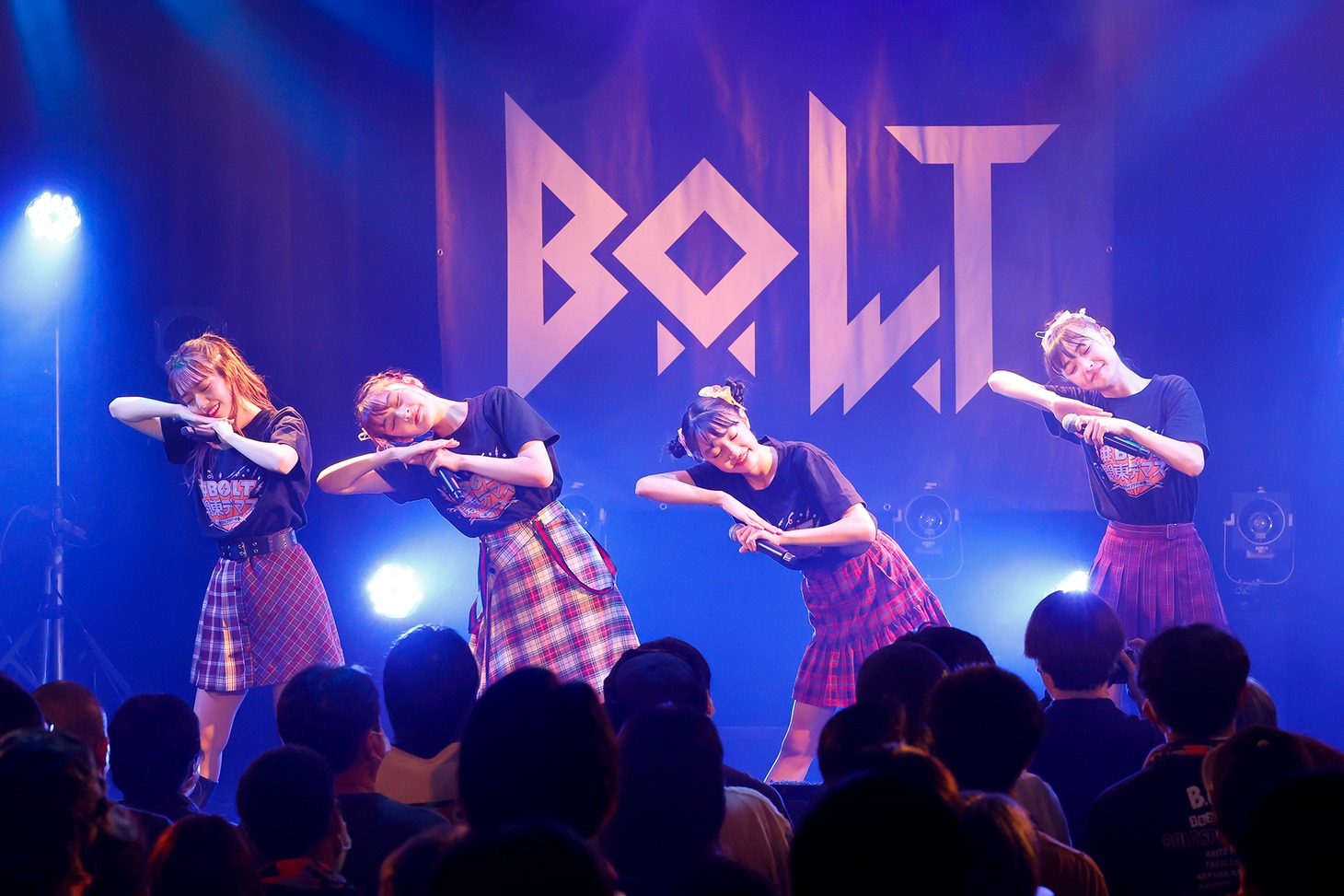 BOLT「#BOLT関東デマス ～初ライブツアーの巻～」第2部の様子。（撮影：笹森健一）