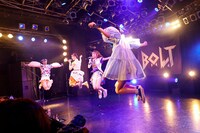 BOLT「#BOLT関東デマス ～初ライブツアーの巻～」第1部の様子。（撮影：笹森健一）