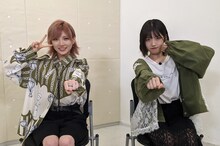左から岡田奈々（AKB48、STU48）、村山彩希（AKB48）。