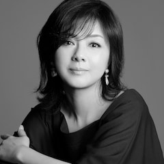 薬師丸ひろ子ベスト盤の詳細発表、初回盤ブックレットには宮藤官九郎や森山直太朗ら40人の証言掲載