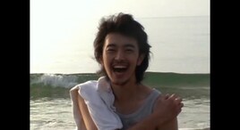 yonawoデビュー前の貴重な映像で構成された「浪漫」MV公開、ディレクションはドラム野元喬文