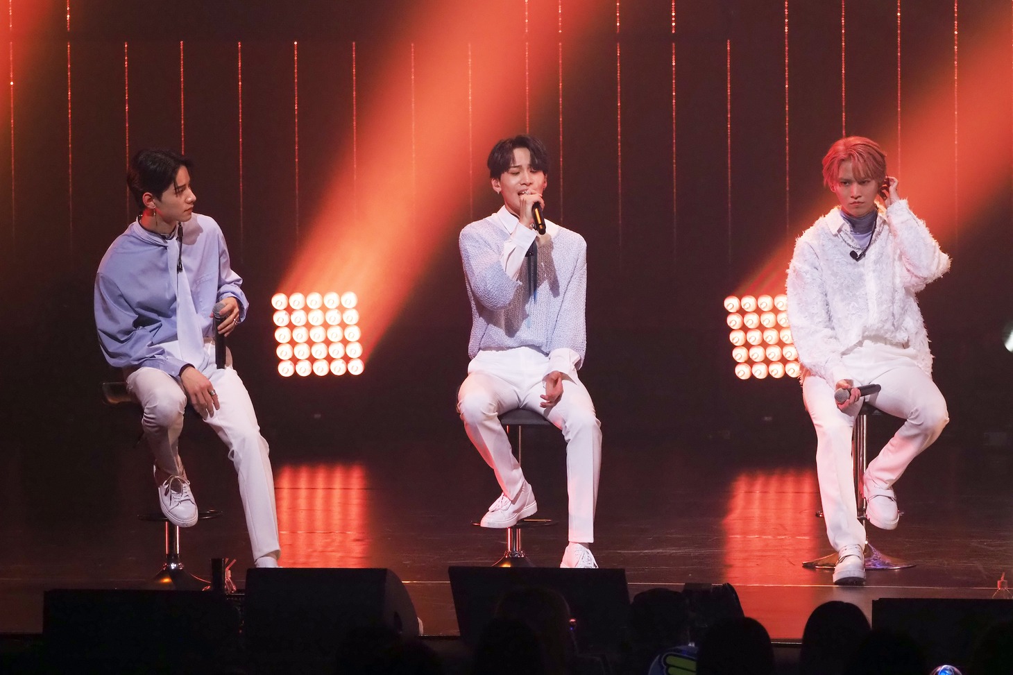 「KCON World Premiere: The Triangle」JO1の第2部のライブの様子。 （写真提供：CJ ENM） 「KCON:TACT HI 5」 (c)CJ ENM Co., Ltd, All Rights Reserved