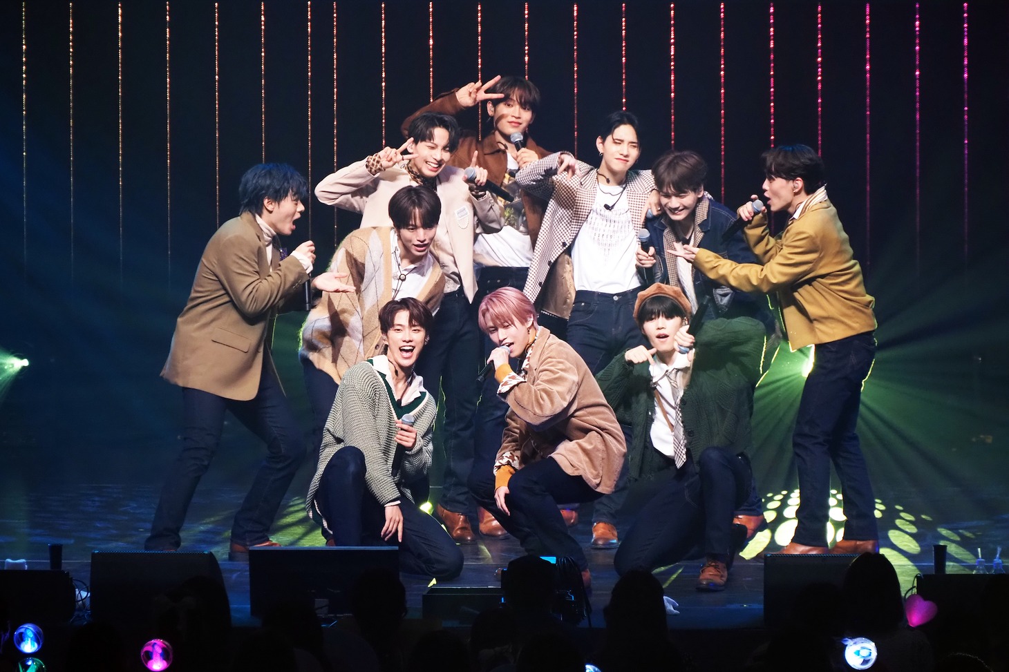 「KCON World Premiere: The Triangle」JO1の第1部のライブの様子。 （写真提供：CJ ENM） 「KCON:TACT HI 5」 (c)CJ ENM Co., Ltd, All Rights Reserved