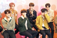 「KCON STUDIO LIVE from JAPAN」でトークをするJO1。 （写真提供：CJ ENM） 「KCON:TACT HI 5」 (c)CJ ENM Co., Ltd, All Rights Reserved