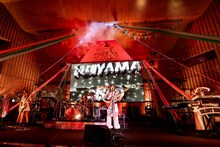 「SILENT SIREN きららリベンジ～サイサイ10歳祭～」の様子。（撮影：上飯坂一）