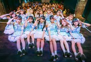 OS☆K。上段左から
出雲やえ、西野心桜、蒼井湊、七瀬なな、桃瀬ひより、羽乃花音、織原さくら。下段左から夢乃心咲、松永あいか、小夏ゆあな、南みゆか、一之瀬天葉、宇佐美みい。