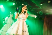 Devil ANTHEM.によるライブの様子。