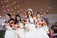 左から風見和香、小久保柚乃、小林歌穂、桜木心菜。