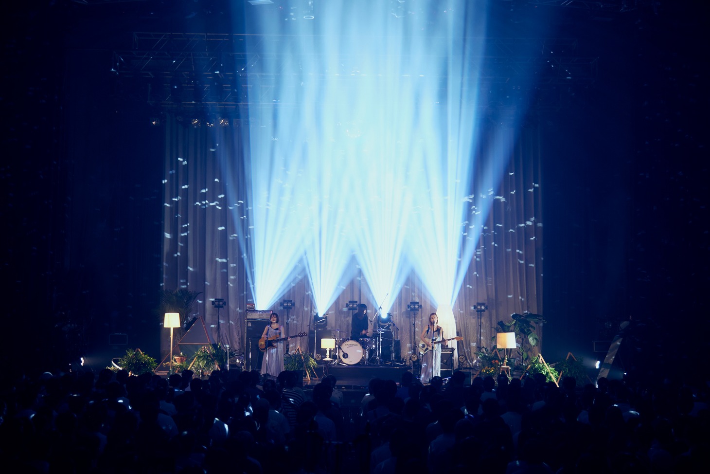 羊文学「Tour 2021 "Hidden Place"」最終公演の様子。（Photo by Yuki Kawashima）