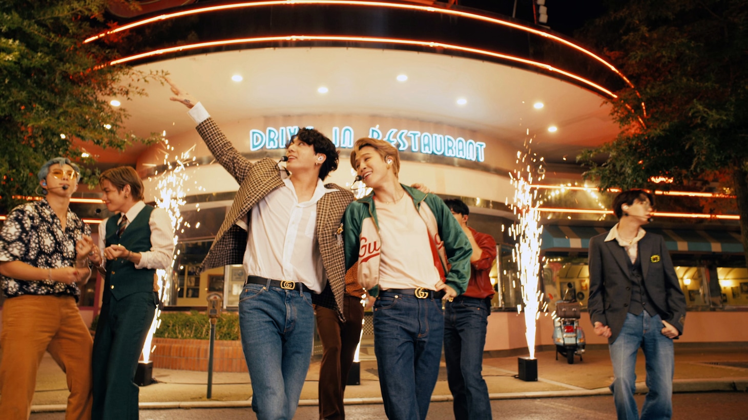「アメリカズ・ゴット・タレント」シーズン15のBTSパフォーマンスシーン。(c)2020 Simco Ltd. and FremantleMedia North America, Inc. ALL RIGHTS RESERVED