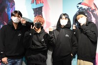 企画展を訪れたOWV。