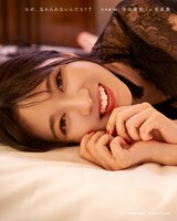寺田蘭世（乃木坂46）1st写真集「なぜ、忘れられないんだろう？」セブンネット限定版表紙