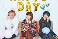 左からりょう子、土岐麻子、大貫亜美。