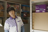 ブルボン「フェットチーネグミ」Webムービーのメイキングより。