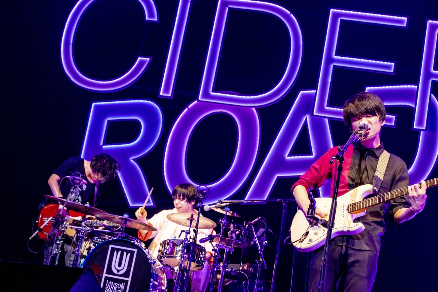 UNISON SQUARE GARDEN（Photo by Viola Kam［V'z Twinkle］）