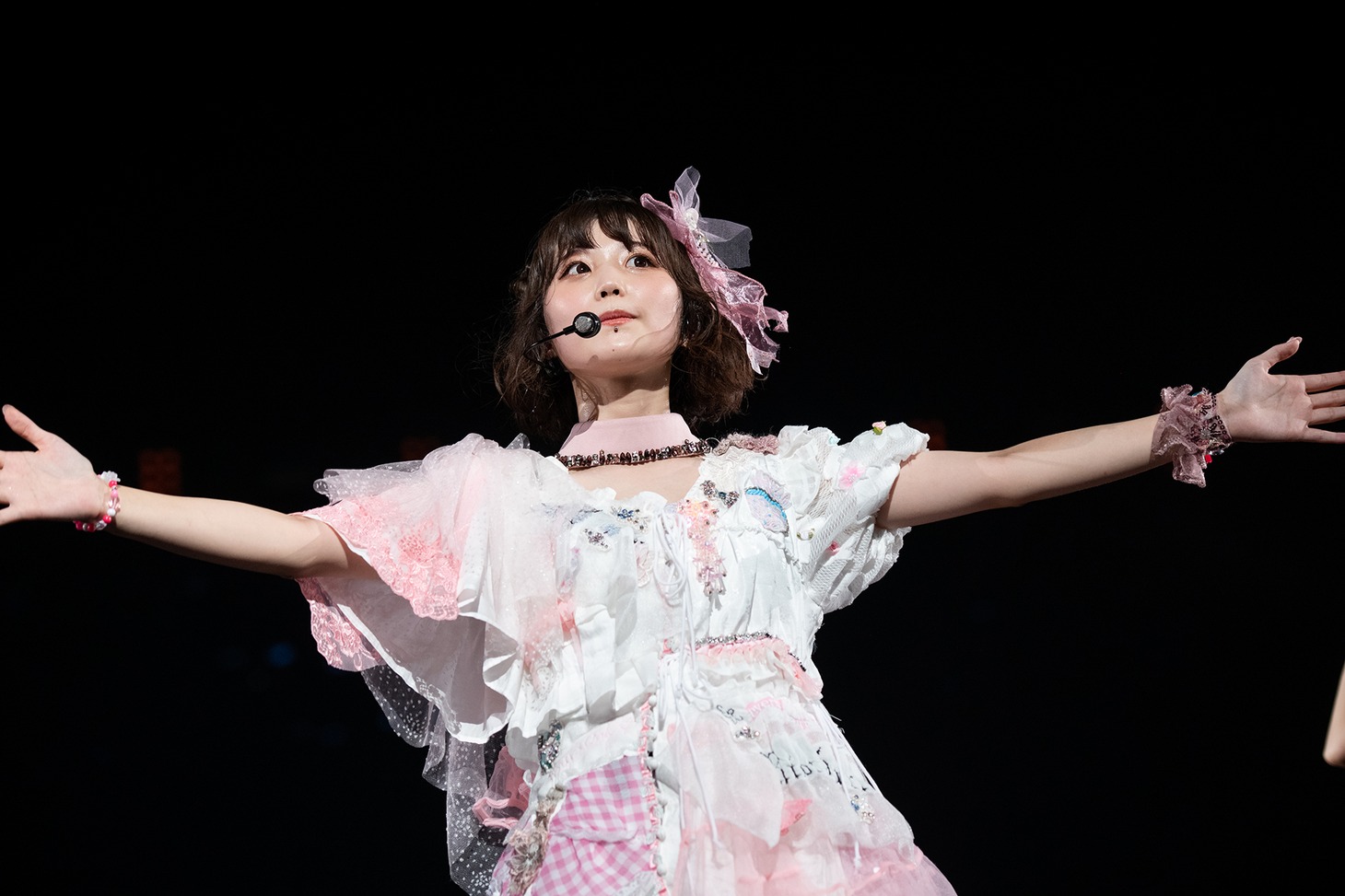 小山ひな