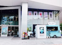 東京・渋谷PARCOで行われた「Pale Blue Melt」の様子。