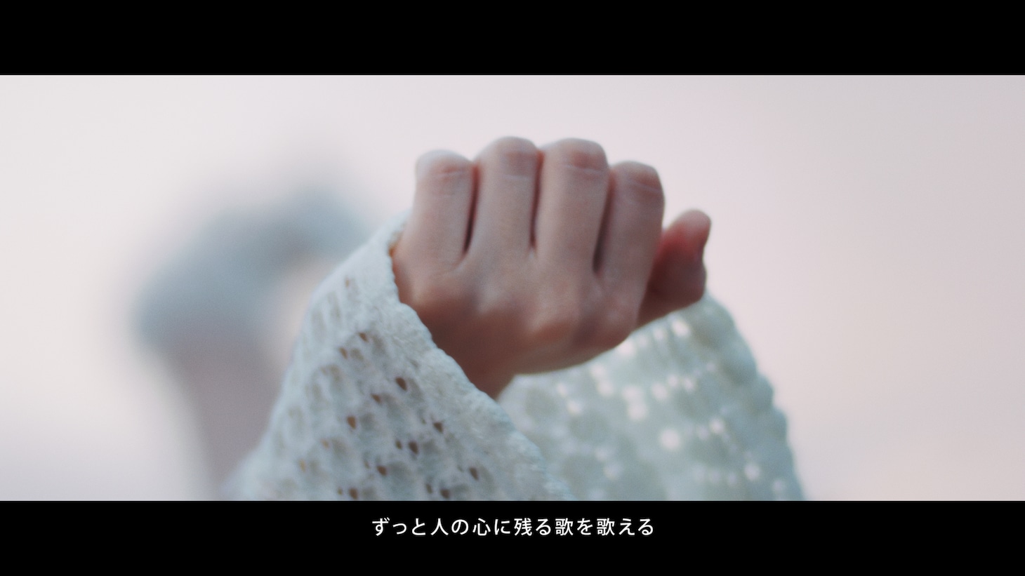 テレビCM「Y1000『MISIA：歌手』篇」より。
