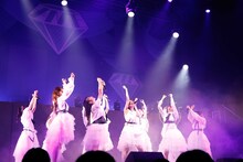 「≠ME 1st Tour ～やっぱり、恋をした～」東京・Zepp DiverCity（TOKYO）公演の様子。(c)YOANI