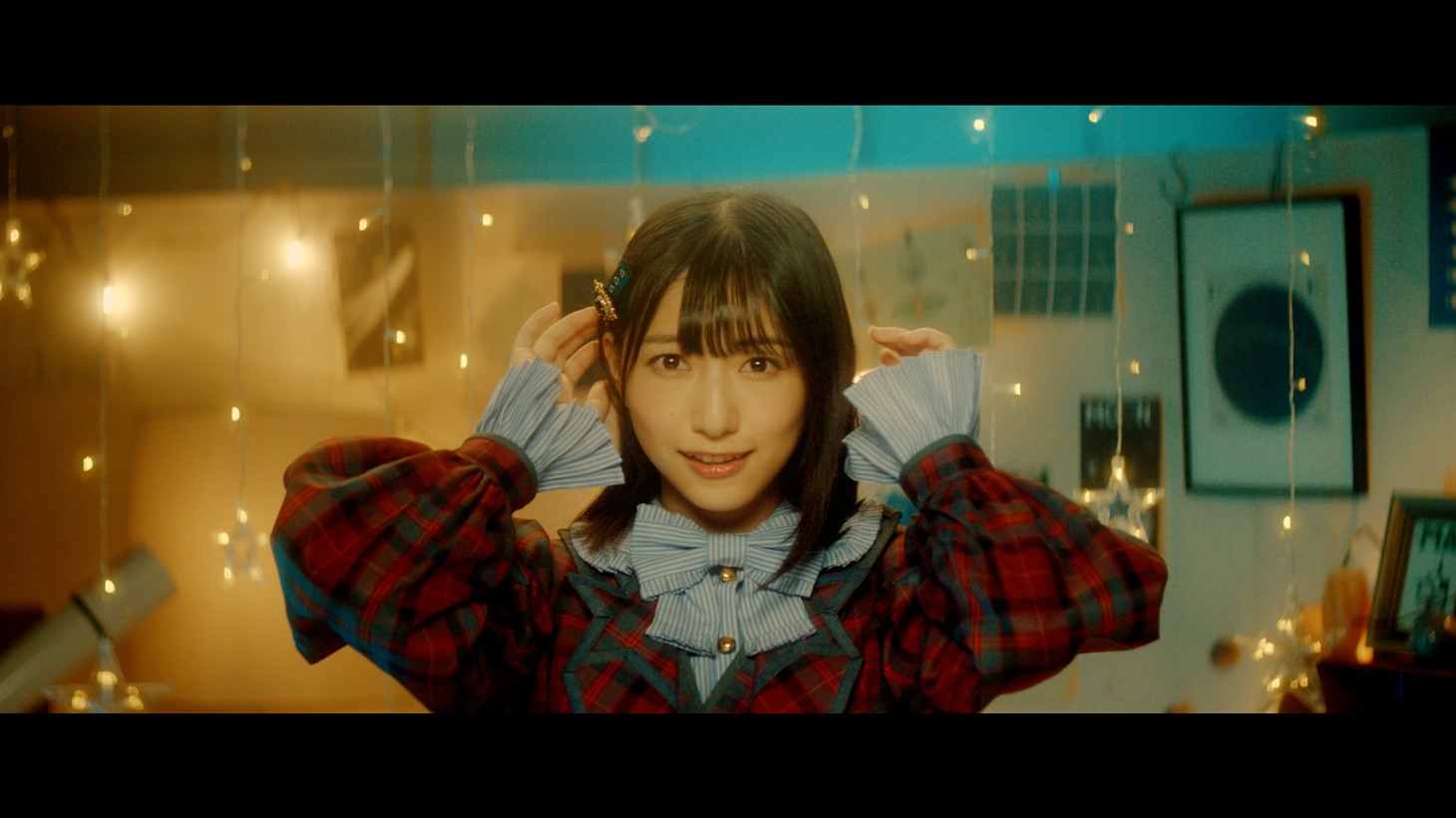 ≠ME「まほろばアスタリスク」ミュージックビデオより。 (c)YOANI/KING RECORDS