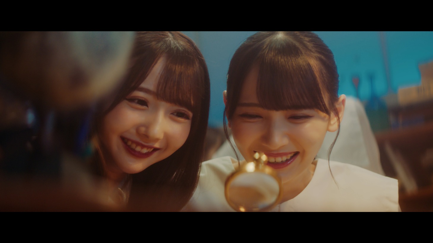 ≠ME「まほろばアスタリスク」ミュージックビデオより。 (c)YOANI/KING RECORDS