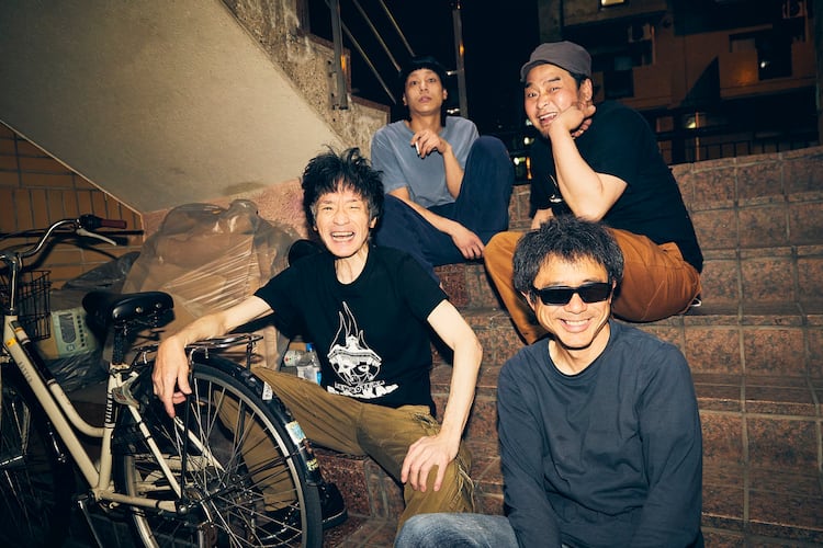 ピーズが初のミニアルバム「2021」発表、9月にレコーディングした新曲5 
