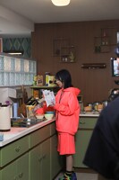 SCANDAL「one more time」ミュージックビデオ撮影のオフショット。