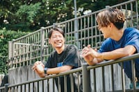 左からSAM、RIKU。