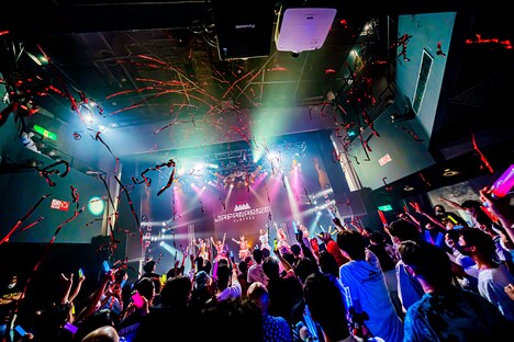 「JAPANARIZM 1st ONEMAN LIVE『#そそそそいや!』」の様子。(撮影:ポテ ヤマムラ)