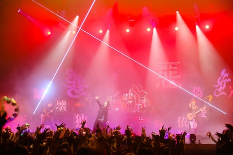 「MUCC TOUR 202X 惡-The brightness world」ザ・ヒロサワ・シティ会館公演の様子。(Photo by Susie)