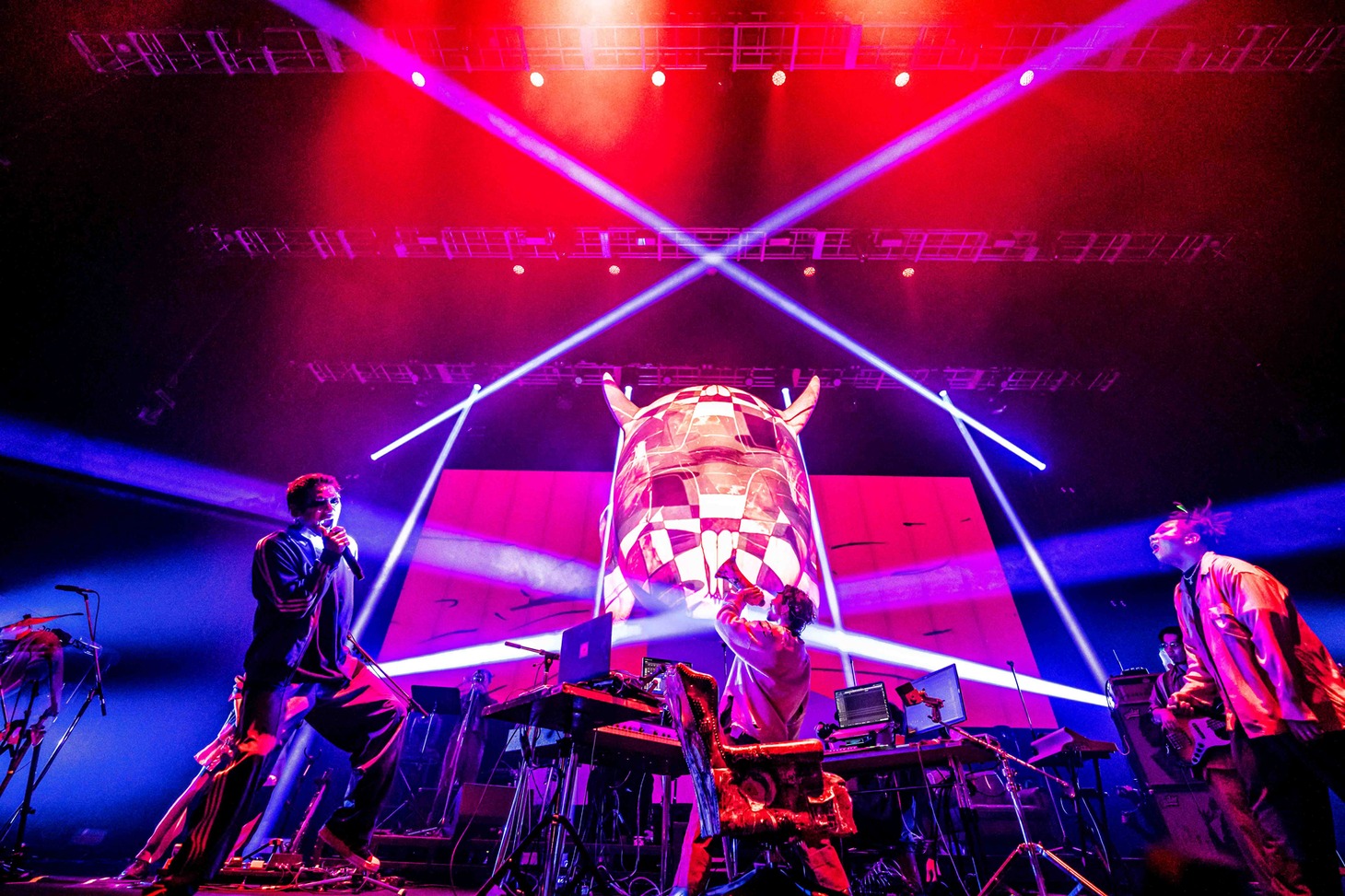 「millennium parade Live 2021 "THE MILLENNIUM PARADE"」の様子。