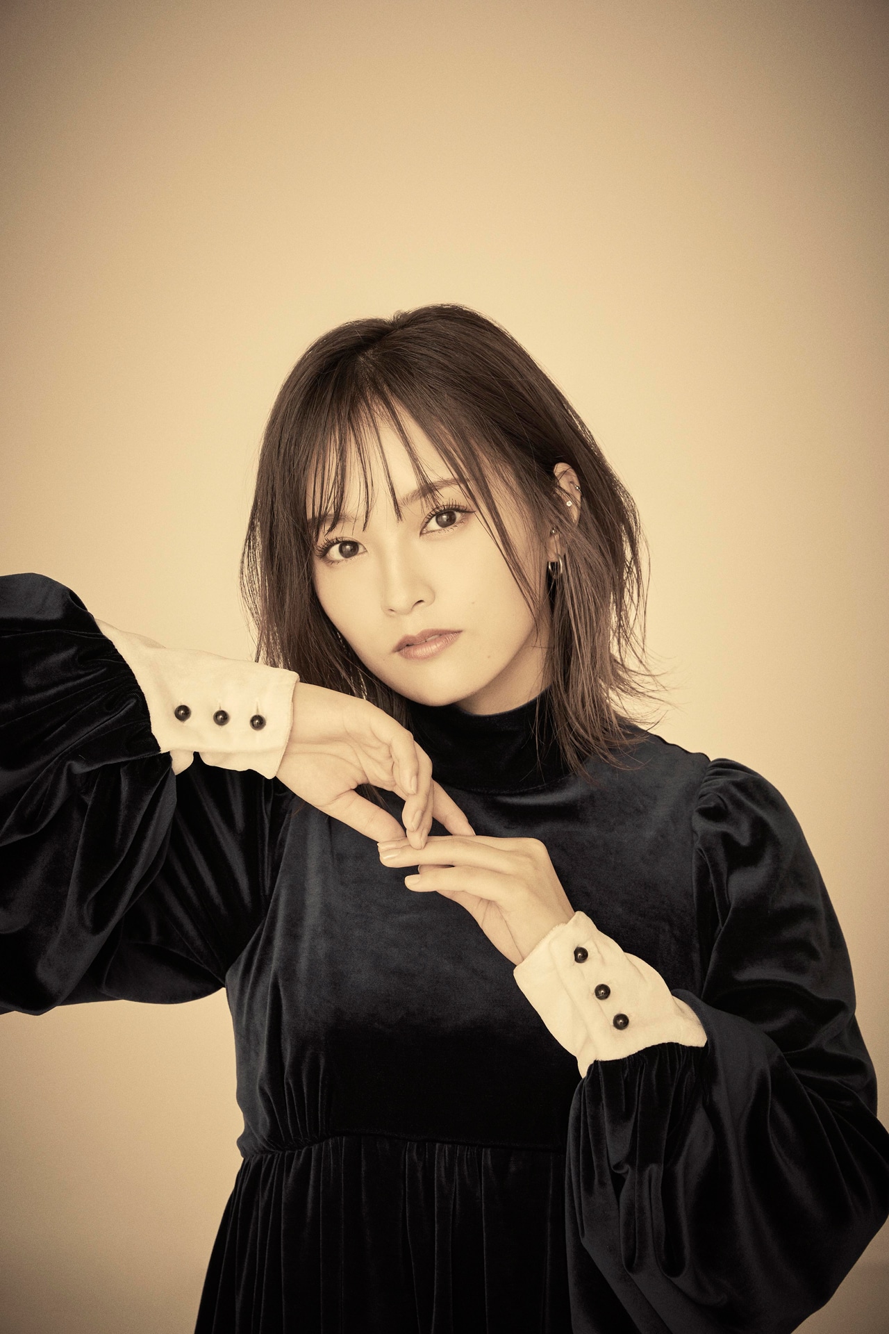 山本彩