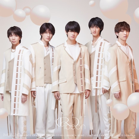 M!LK「Ribbon」初回限定盤Aジャケット