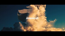 GReeeeN「lemonade」ミュージックビデオより。