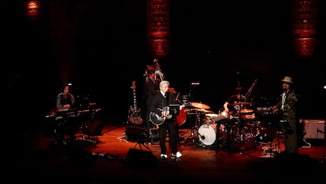 「SAYONARA AMERICA」より。 (c)2021“HARUOMI HOSONO SAYONARA AMERICA”FILM PARTNERS