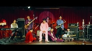 空音「STREET GIG feat. Black petrol」ミュージックビデオより。
