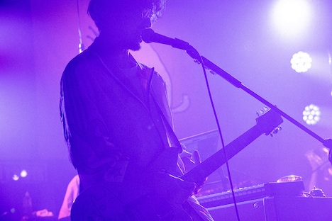 Deu（Vo, B）（Photo by Yoshio Nakaiso）