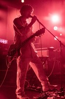 Deu（Vo, B）（Photo by Yoshio Nakaiso）