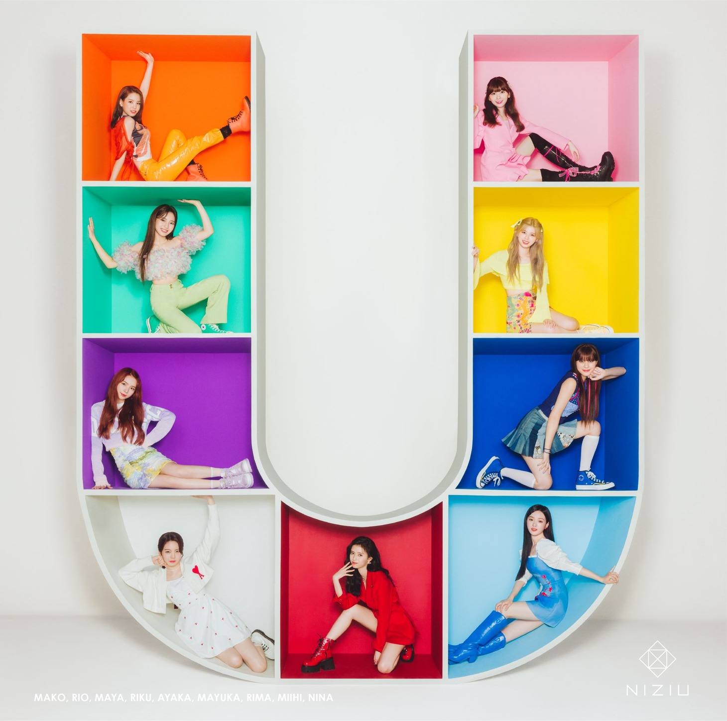 NiziU「U」通常盤ジャケット