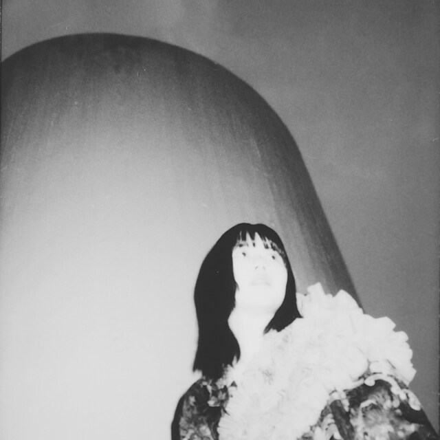 さらさ「グレーゾーン」配信ジャケット