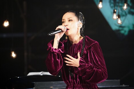 中島美嘉 (c)日本テレビ