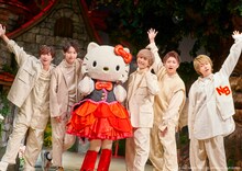 CUBERSとハローキティ。