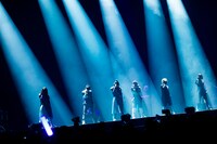 「BiSH SPARKS"DAYDREAM NATiON"EPiSODE 2」よりBiSH。（Photo by sotobayashi kenta）