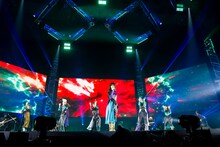 「BiSH SPARKS"DAYDREAM NATiON"EPiSODE 2」よりBiSH。（Photo by sotobayashi kenta）