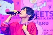 雫(Vo, G)(Photo by AZUSA TAKADA)