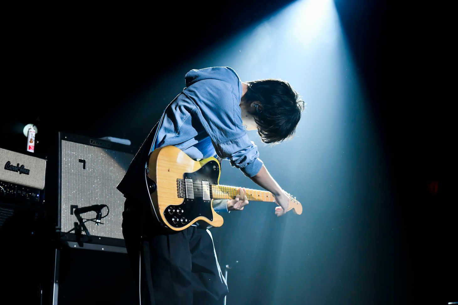エジマハルシ（G）（Photo by AZUSA TAKADA）