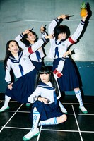 新しい学校のリーダーズ（Photo by usamiryo）