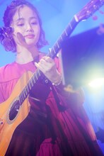 藤原さくら（撮影：上飯坂一）