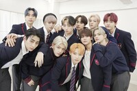 人気画像3位は「INIのバラエティリーダーは誰？テレビ初の冠特番でムチャぶりに対応『やっぱりINIって面白いグループ』」より、「最高のキメ顔をお願いします」とリクエストされたINI。