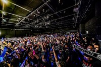 LEIWAN「GIANT KILLING～非現実的空間～」の様子。